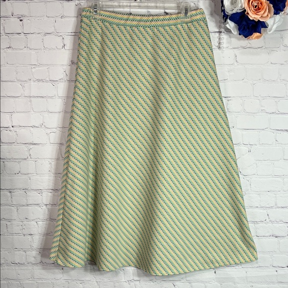 VTG A-Line skirt - Picture 1 of 8